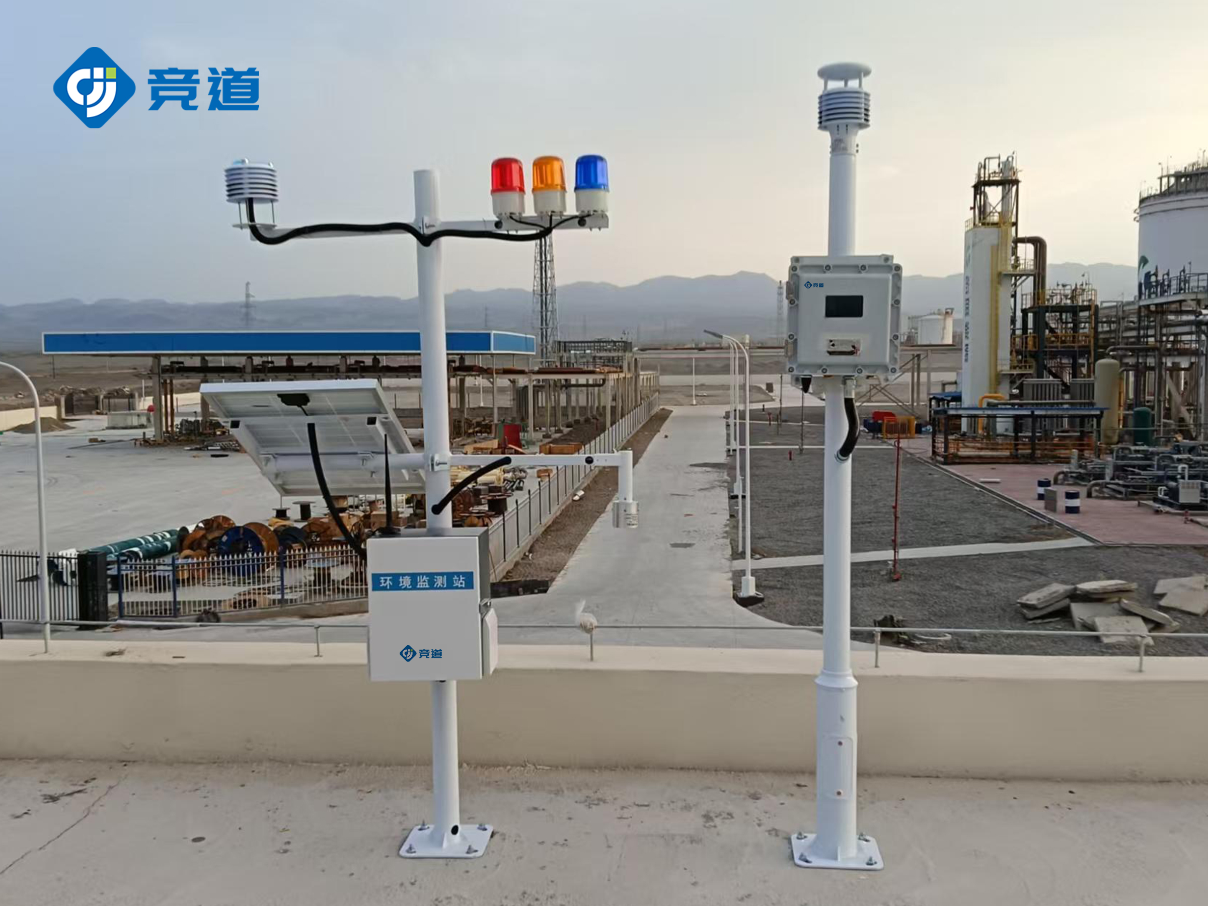 防爆型氣象站和雷電預(yù)警監(jiān)控系統(tǒng)雙設(shè)備成功安裝