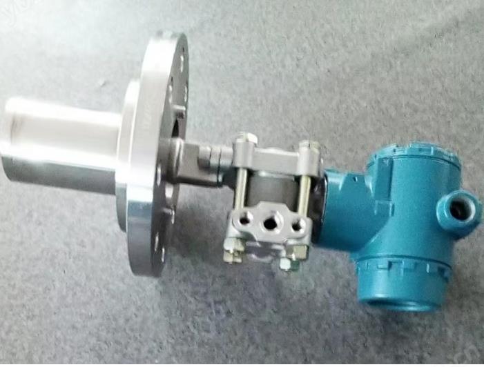 電容壓力變送器兩大核心組成部分