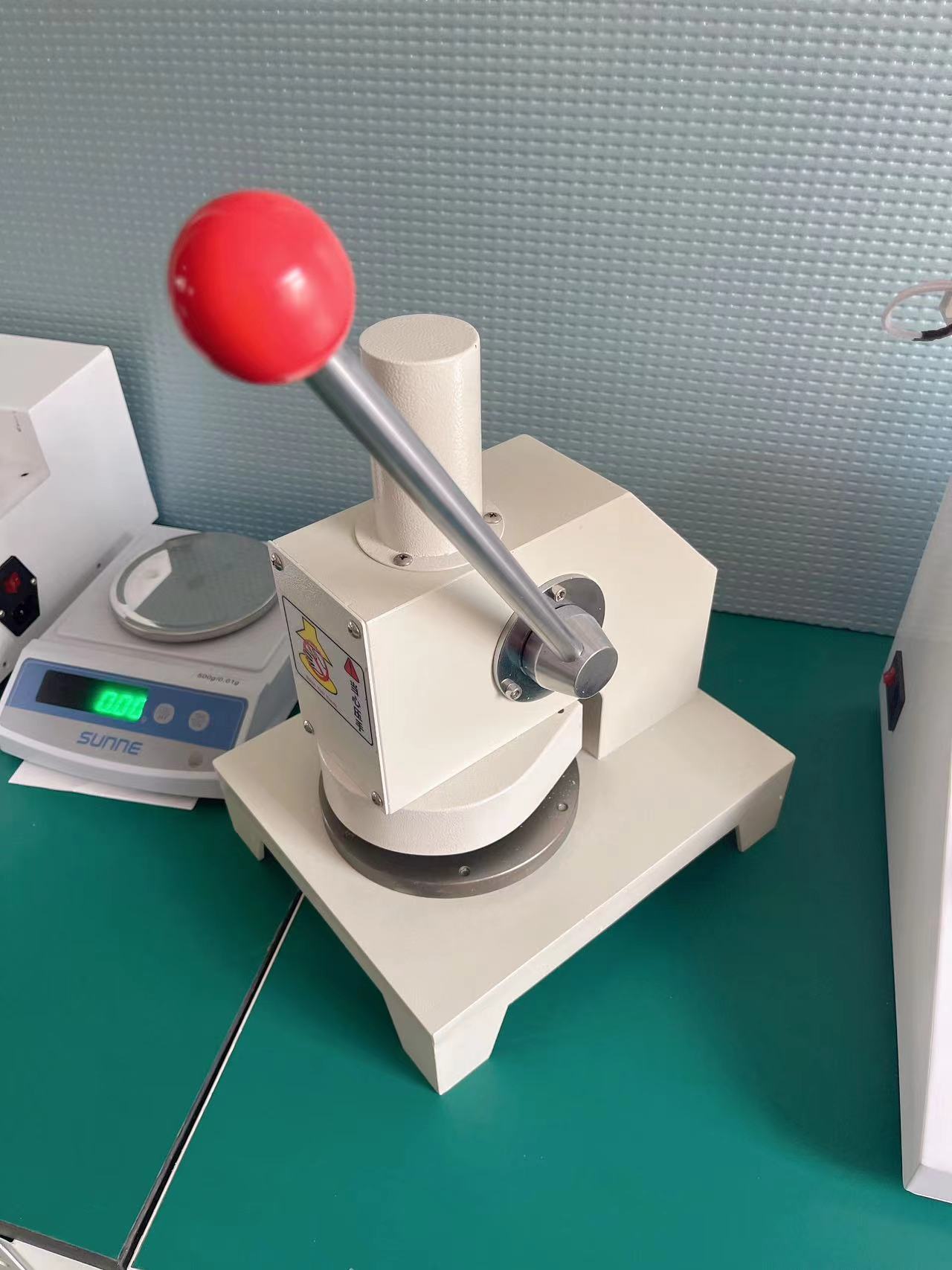 紙張定量取樣器